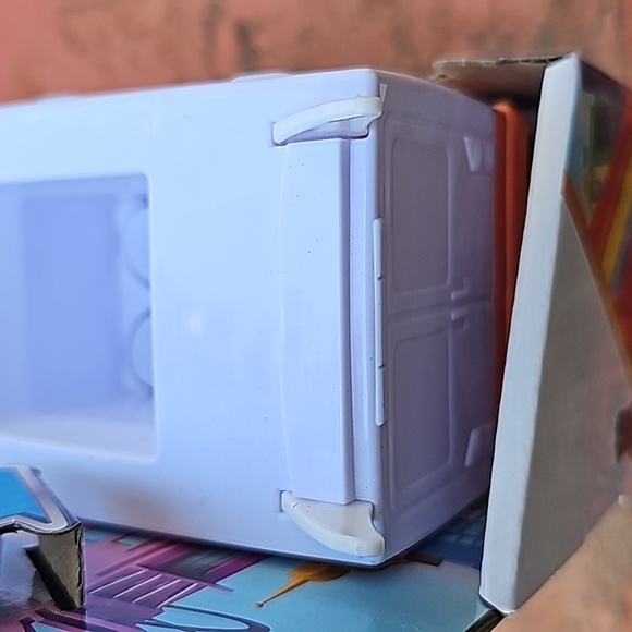 Disney Junior Firebuds Friends Violet and Axl Figure and Ambulance Vehicle Set - Picture 7 of 12